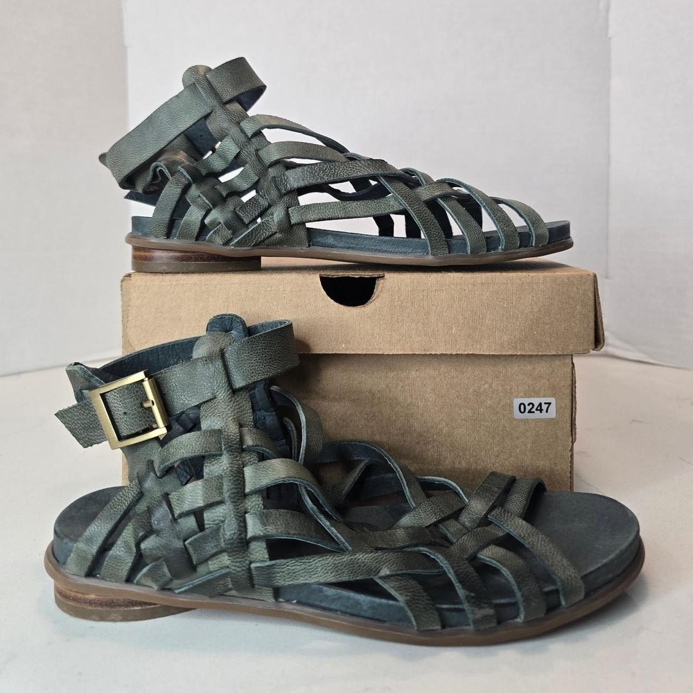 Antelope collection A14 Rachel Leather Sandal Turquoise Women's Size 5.5